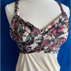 Lululemon Rare Butterfly Cream Top